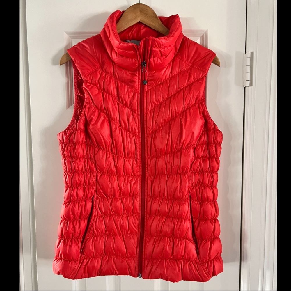 Athleta goose down vest in red, size large